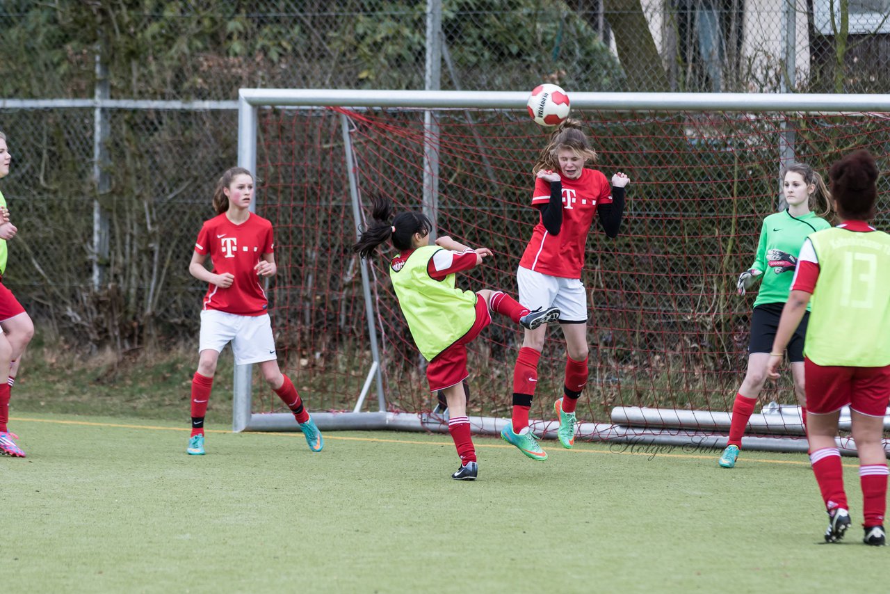 Bild 223 - C-Juniorinnen Kaltenkirchener TS - SV Wahlstedt : Ergebnis: 0:6